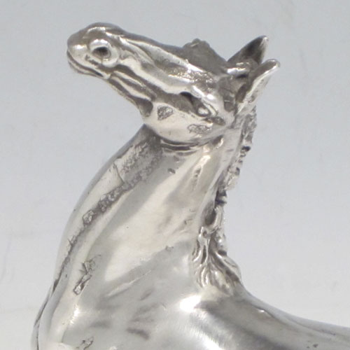 Sterling silver cast model of a horse in original velvet-lined presentation box. A very fine model by the contemporary sculptress Lorne McKean (view her website at www.lornemckean.com). Hallmarked for London in 1975. The dimensions of this hand-made silver horse are height 11 cms (4.5 inches), length 8 cms (3 inches), and it weighs approx. 612g (19.7 troy ounces).