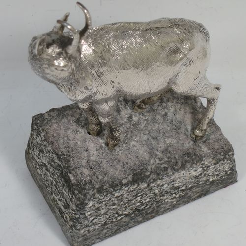 A very handsome Sterling Silver cast model of a goat, realistic handmade large Goat mounted on a piece of grey granite. Made by Holland and Holland of London in ca. 1970. The dimensions of this hand-made silver mountain goat Ibex are height (inc. granite mount) 20 cms (8 inches), and length 13 cms (5 inches).   