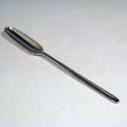 Antique Georgian sterling silver marrow scoop made by Ebenezer Coker of London in 1749. Length 20.5 cms (8 inches).