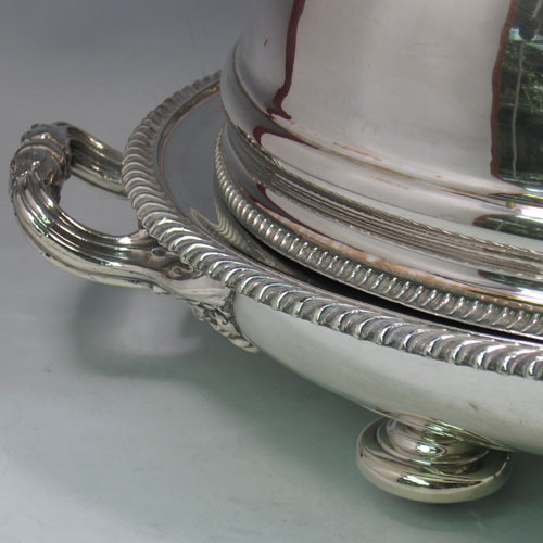    Antique Georgian Old Sheffield silver plated meat cover and 'well & tree' platter with warming jacket. All made in ca. 1810. Length 53 cms, width 35 cms.