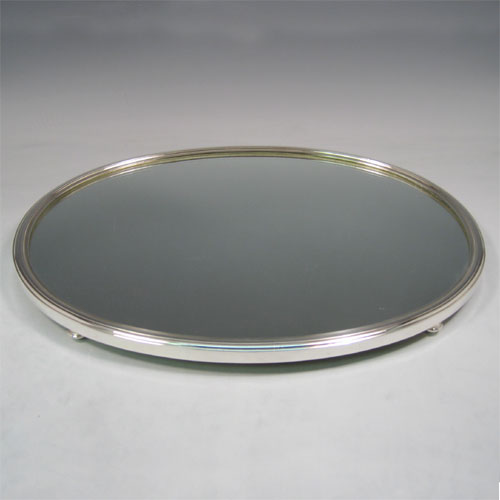 Antique late Victorian silver-plated mirror plateau, made ca. 1900. Length 43 cms.