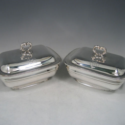    Antique Georgian Old Sheffield plated pair of early Regency style sauce tureens made in circa 1810. Length 19 cms, height 11 cms.