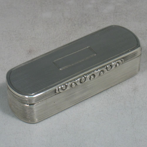 Antique Early Victorian sterling silver and gold-gilt snuff box made by Edward Smith of Birmingham in 1838 (Engraved inside with a contemporaneous inscription). Length 9 cms, width 3 cms.