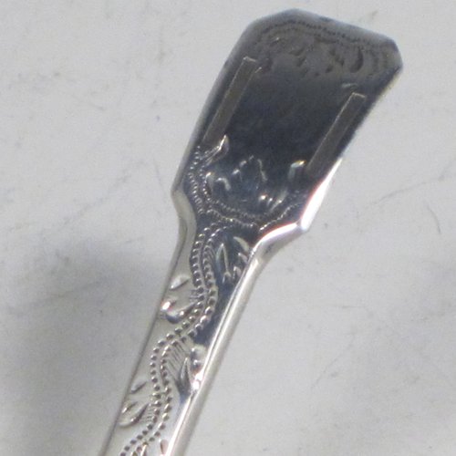 Antique Georgian sterling silver tea caddy spoon, having a hand-engraved handle, and an engraved round bowl, with floral decoration. Made by George Wintle of Birmingham in 1837. The dimensions of this fine hand-made silver tea caddy spoon are length 8.5 cms (3.3 inches), width 4 cms (1.5 inches), and it weighs approx. 11g (0.35 troy ounces).    