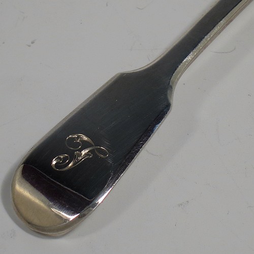 A large Antique early Victorian Sterling Silver tea caddy spoon, having a plain Fiddle pattern handle, and a pear-shaped plain oval bowl. Made by James Wintle of London in 1841. The dimensions of this fine hand-made antique silver tea caddy spoon are length 12.5 cms (5 inches), width across bowl 4 cms (1.5 inches), and it weighs approx. 25g (0.8 troy ounces). Please note that this item is monogrammed.   