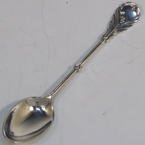 A very pretty Antique Edwardian Sterling Silver set of six tea or coffee spoons, in an Art Nouveau style with hand-chased floral decoration, and having plain oval bowls, all in their original dark blue satin and velvet-lined presentation box. These beautiful antique silver spoons were made by Joseph Rogers of Sheffield in 1907. The dimensions of this fine hand-made set of silver teaspoons or coffee spoons are length of each spoon 11 cms (4.25 inches), and the total weight is approx. 88g (2.8 troy ounces).   